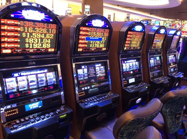 222v Live Casino — Baccarat, Roulette, Dragon Tiger ဂိမ်းများ